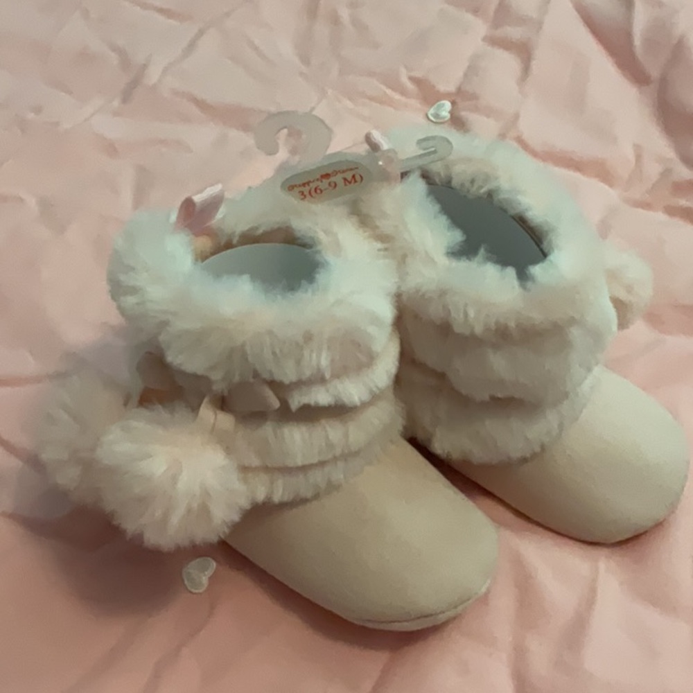 Pink boots 🌸